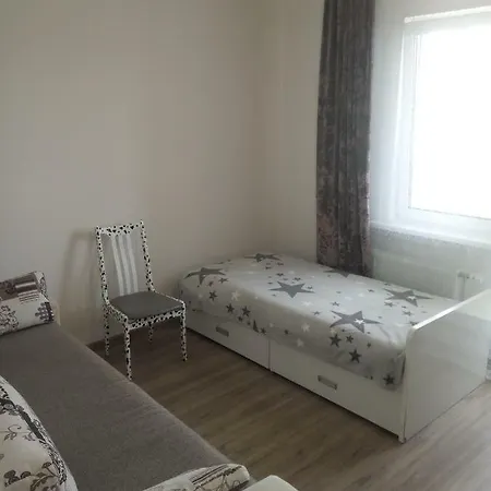 Apartment 2Х Комнатная Квартира В Новом Жк Лiпень Minsk